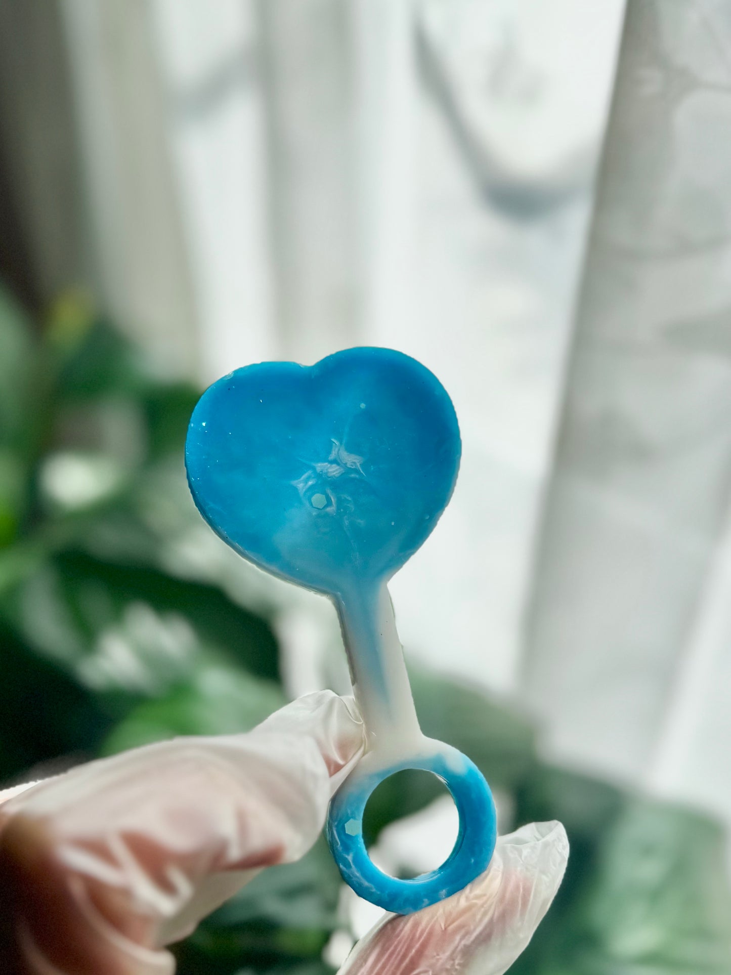 Blue Heart dry shaker mini wand