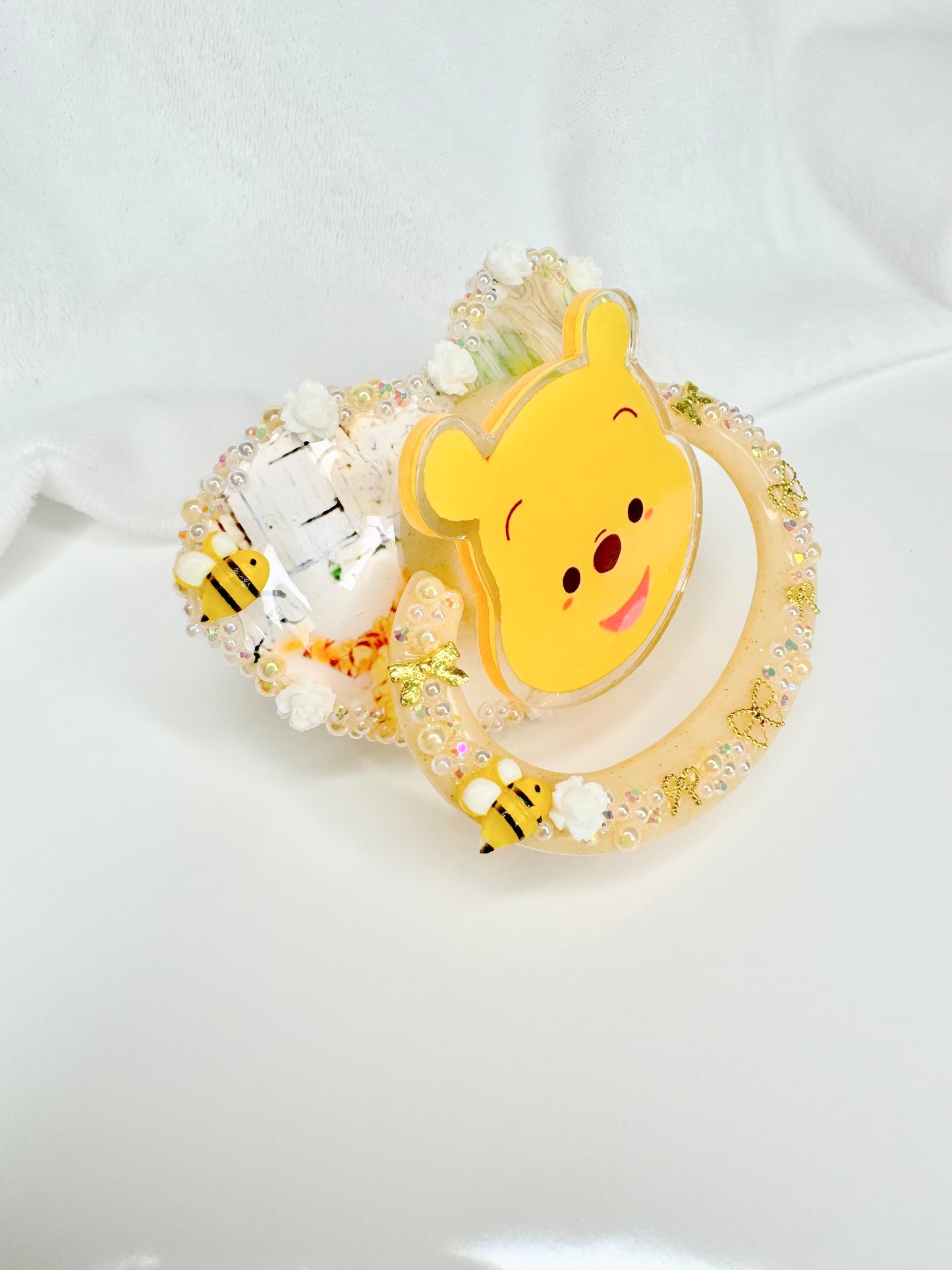 Precious Pooh bear - Image pacifier