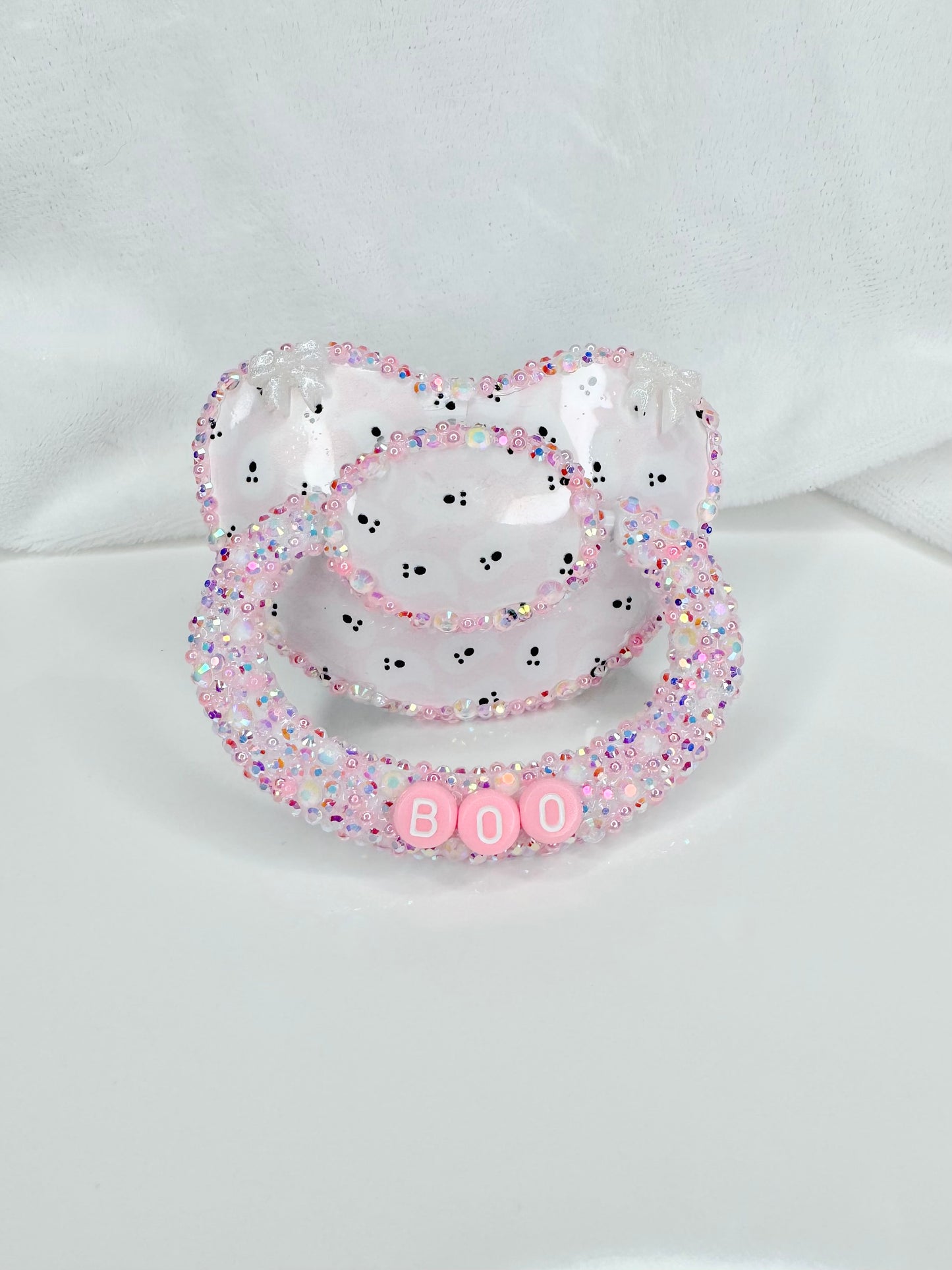 Little Boo image pacifier