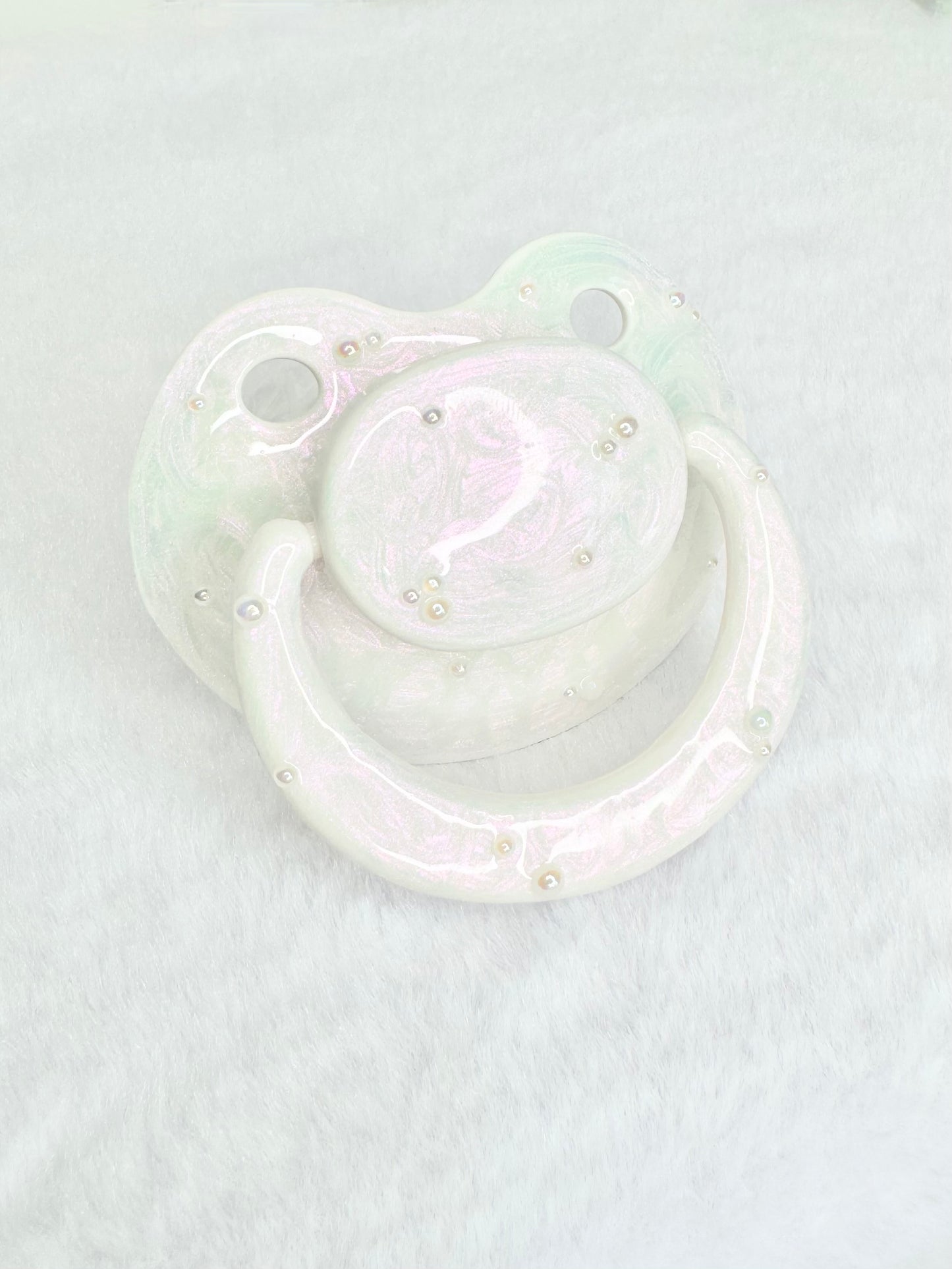 Pearl - Adult pacifier
