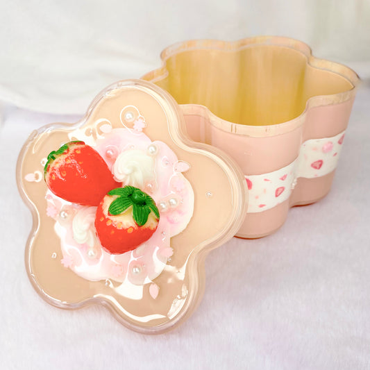 Strawberry short cake - Trinket box